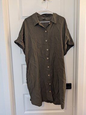 Shirt dress